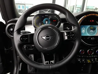 Cooper SE YOURS TRIM Aut - Image 9