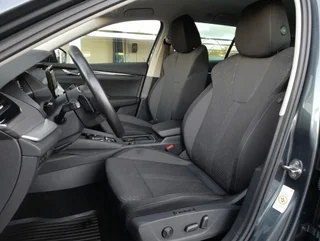 Octavia Combi FIRST ED 2,0 TDI DSG - Image 10