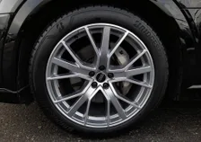 e-tron SB 50 quattro S-LINE - Image 17