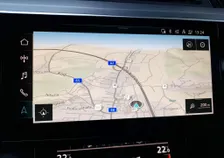 e-tron 50 quattro S-LINE BLACK - Image 6