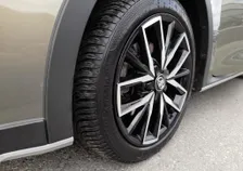 Corolla Kombi TREK 2,0 Hybrid Aut. - Image 18