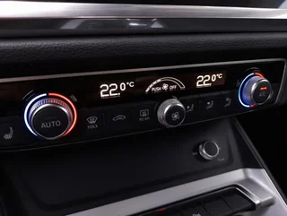 Q3 Business-Line 35 TDI S-tr. - Image 6