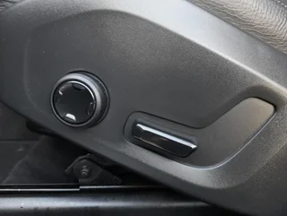 XC60 B4 MOMENTUM PRO 4x4 Aut. - Image 10