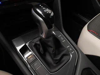 Tiguan URBAN SPORT PLUS 2,0 TDI DSG - Image 8