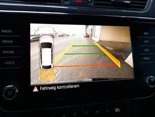 Superb Kombi STYLE 2,0 TDI DSG - Image 4