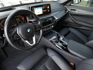 530 d Touring LUXURY LINE Aut - Image 12