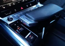 e-tron 55 quattro S-LINE - Image 6