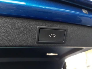 Superb Kombi SPORTLINE PHEV 156/218 DSG - Image 17