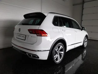 Tiguan R-LINE e-Hybrid DSG - Image 2