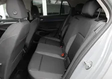 Golf VIII ACTIVE 2,0 TDI DSG - Image 12