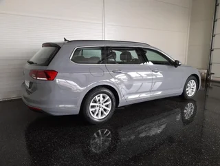 Passat Variant BUSINESS 2,0 TDI DSG - Image 2