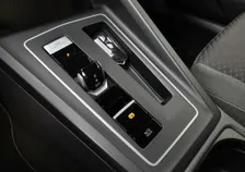 Golf VIII ACTIVE 2,0 TDI DSG - Image 7