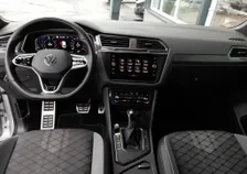 Tiguan R-LINE e-Hybrid DSG - Image 3