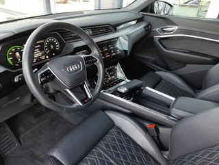 e-tron SB 55 quattro S-LINE BLACK - Image 12