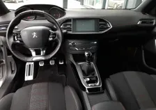 308 SW 1,2 GT Line - Image 3