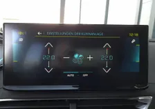 3008 ALLURE 225 PHEV Aut - Image 6