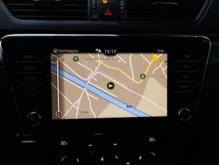 Superb Kombi SPORTLINE PHEV 156/218 DSG - Image 5