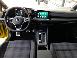 Golf VIII GTE PHEV 150/245 DSG - Image 3