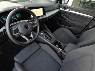 Golf VIII Variant LIFE 2,0 TDI DSG - Image 11