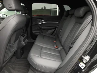 e-tron 55 quattro BLACK - Image 16