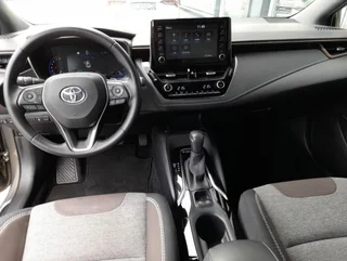 Corolla Kombi TREK 2,0 Hybrid Aut. - Image 3