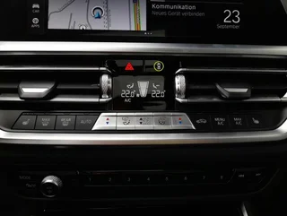 330 e Touring SPORT LINE PHEV 4x4 Aut - Image 6