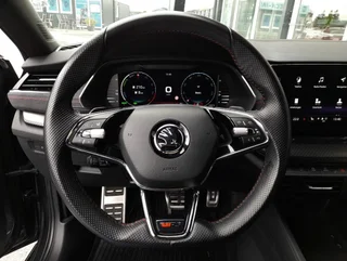 Octavia LIMO "RS EDITION" PHEV 150/245 DSG - Image 9