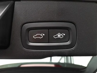 XC60 T8 R-DESIGN PHEV 4x4 Aut - Image 17