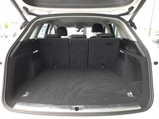 Q5 50 TFSI e quattro PHEV S-tr - Image 13