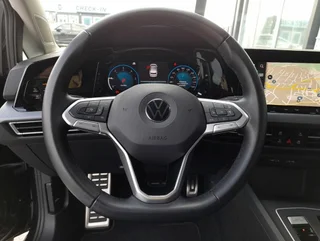 Golf VIII ACTIVE 2,0 TDI DSG - Image 8