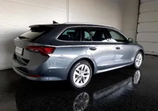 Octavia FIRST ED 2,0 TDI DSG - Image 2