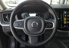 XC60 B4 MOMENTUM PRO 4x4 Aut. - Image 9