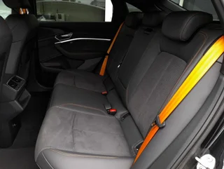 e-tron SB 50 quattro S-LINE BLACK EDITION - Image 13