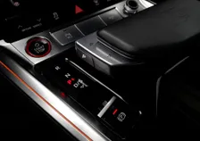 e-tron SB 95 quattro S-LINE - Image 8